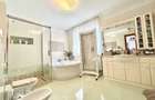Vila Premium P+1+M in Odaile/Otopeni - 365 mp suprafata utila, 900 mp teren, 8 camere, 4 bai - 3