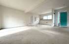 Casa tip duplex /Zona strazii Urusagului.