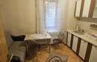 Apartament 2 camere, parter inalt, semidecomandat, Piata Tomis 2