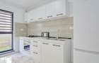 Apartament Spa?ios ?i Curte In Cristian - 10