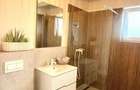 Apartament trei camere, ultrafinisat, partial mobilat, strada Urusagul - 12