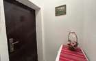 Vand apart.2 cam. in Gradiste,A.Romantei,etaj 3 din 4,renovat - 2