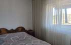 Apartament cu 3 camere complet decomandat situat in Iscroni (Hunedoara)
