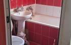 De inchiriat. Zona judetean. Parter.parcare.pret negociabil