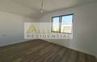 Vila individuala-cartierul nou-5 camere-gazon rulou-aspensoare - 3