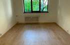 Apartamente de vanzare - 3