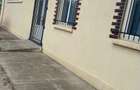 Casa cu pod mansardabil, 20 km de Delta Dunarii - 4