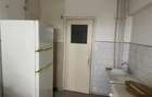 Aparatment 3 camere de vanzare in Focsani , zona Sala Polivalenta, decomandat ,