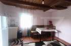 Casa de vanzare Unirea 1 aproape de centrul comunei , 35mp si 865mp te - 3