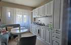 Vand apartament 2 camere decomandat zona Lipovei