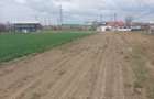 Vand parcele , teren intravilan , stradal, cu toate utilitatile - 1