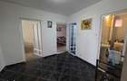 De vanzare apartament cu 3 camere, 2 bai, balcon, situat ultracentral - 3