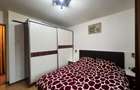 apartament 3 camere decomandat, 2 bai, 2  balcoane,centrala gaz,parcare, 99000 e