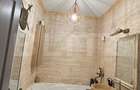 Apartament  3 camere, gradina, 2 locuri de parcare, zona Terra
