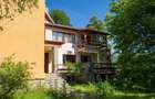 Casa de vanzare la munte in centrul orasul Sangeorz-Bai