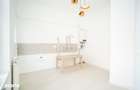 Apartament central cu 3 camere pe Strada Primariei - 6