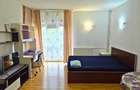 DE INCHIRIAT 2 CAMERE ETAJUL 1 - 3