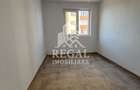 Apartament 3 camere de vanzare Micro 7 - 4