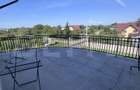 Casa de vanzare, 380 mp, zona Vest
