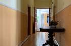 Casă cu 4 camere cu Teren 2417 Mp în Central - 8