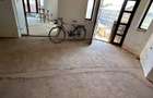 De vanzare casa in Roman, teren de 590mp,5 camere 120000euro - 10