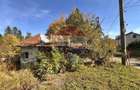 PREDEAL . Teren intravilan 442 mp + constructie existenta