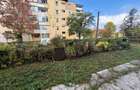 Garsoniera de vanzare 41 mp, complet mobilata, cu gradina proprie, boxa si sistem solar Hunedoara, zona O.M.