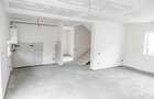 Zona str. M. Eminescu complex nou, case tip insiruite, P+M - 5