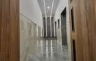 Vand apartament cu 3 camere 72 m2 utili in Busteni zona centrala - 4