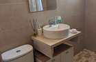 Vând apartament cu 3 camere 