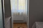 Apartament 3 cam decomandat, renovat , mobilat, utilat , spatios , et.3 , centrala noua Str scolii cu vedere la episcopia Husilor persoana serioasa - 2