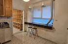 Spatiu comercial Central cu loc de parcare propriu - 1