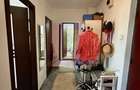 2 camere de vanzare Sebastian - Novaci - 3