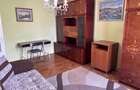 De inchiriat apartament 3 camere - 4
