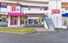 Inchiriez spatiu comercial 70 mp, Bd. Decebal, bloc Semiluna, Baia Mare