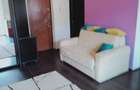 Inchiriez apartament cu o camera floresti