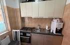 Ap 3 camere - rezultat din alipirea a 2 garsoniere - 62 mp - parter - 7