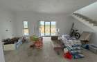 Triplex in Sacalaz | Finisaje premium | 3 camere | Asfalt | 2 terase