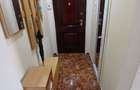 Vand apartament doua camere