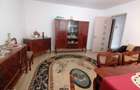 Apartament 3 camere, Decomandat ,Micro 4 ,Etaj 2 - 1