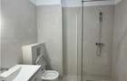 Apartament 3 Camere în bloc finalizat, etaj intermediar, construcție n - 21
