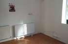 central, casa cu 10 spatii, 3 bai, parter plus 2 etaje, - 2
