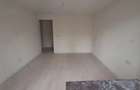 3 camere decomandate Baia Comunala etajul 1 - 5
