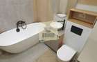 Penthouse cu 3 camere 3 bai si terasa 88 mp in zona Lazaret
