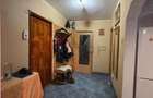 Frumoasa - ap 2 camere decomandat cu geam la baie, etajul 3