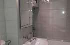Inchiriez apartament cu 3 camere