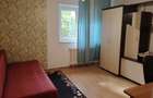 Inchiriez garsoniera decomandat situata pe str Erofte Grigore cartier Iosia.Pret 1300 lei cu garantie. - 2