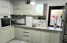 Apartament 3 camere de vanzare zona KM 4 - 1