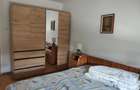 2 camere de închiriat 