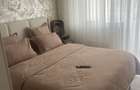 Vand apartament cu 3 camere